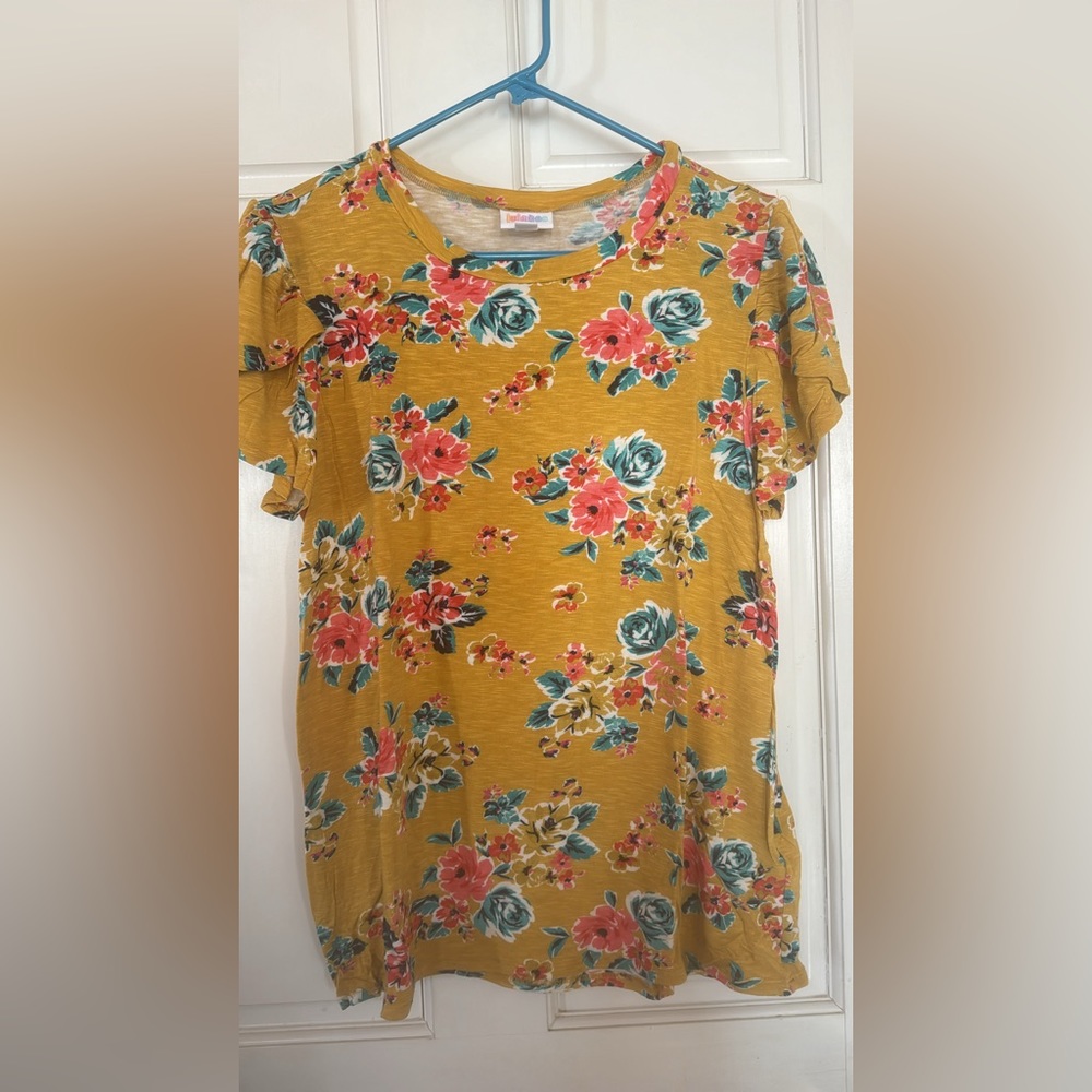 Olive top size large used once